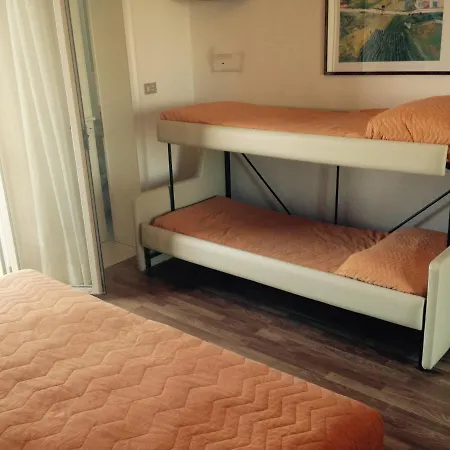 Riviera Mare Life 3* Rimini