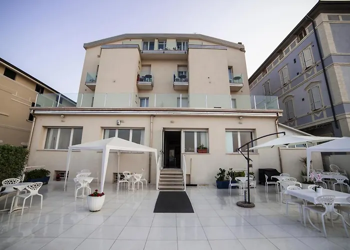 فندق Riviera Mare Life ريميني