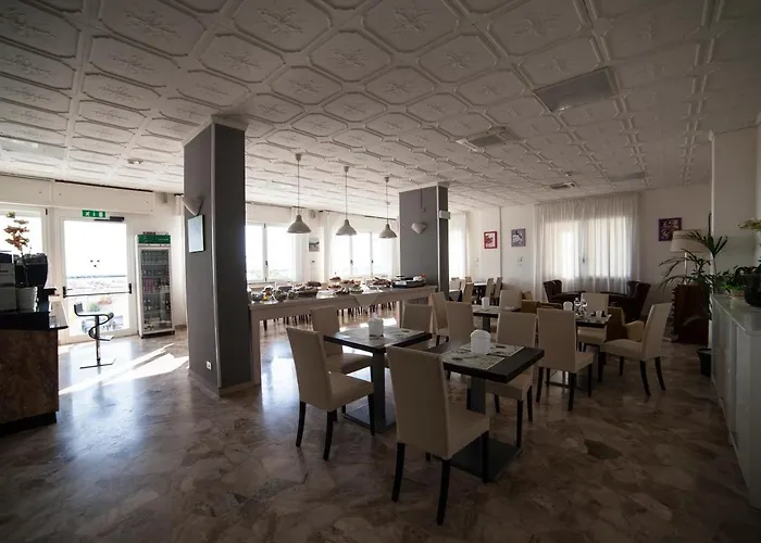 Riviera Mare Life Hotel 3*