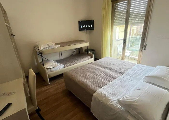 فندق Riviera Mare Life 3*