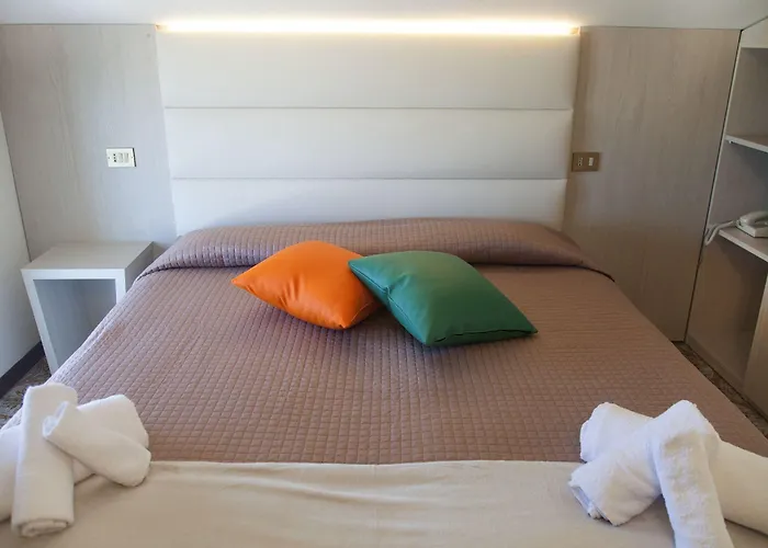 Riviera Mare Life فندق 3*